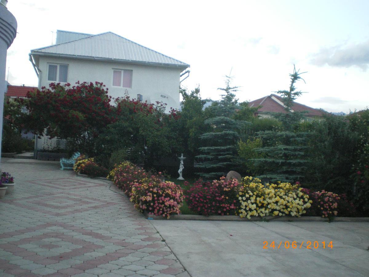 Prestige Guest House Czołponata Zewnętrze zdjęcie